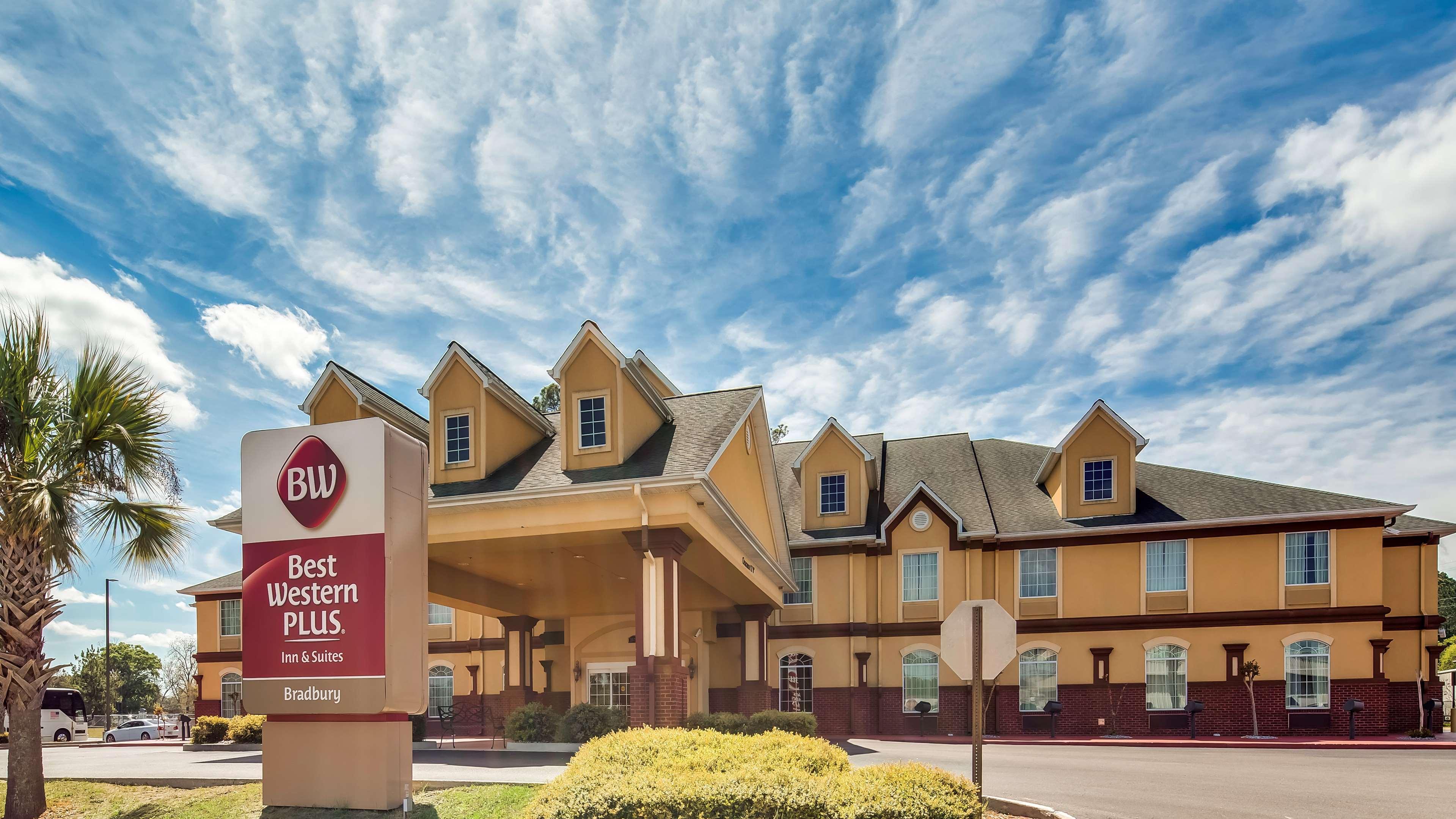 Best Western Plus Bradbury Inn And Suites Waycross Exterior foto