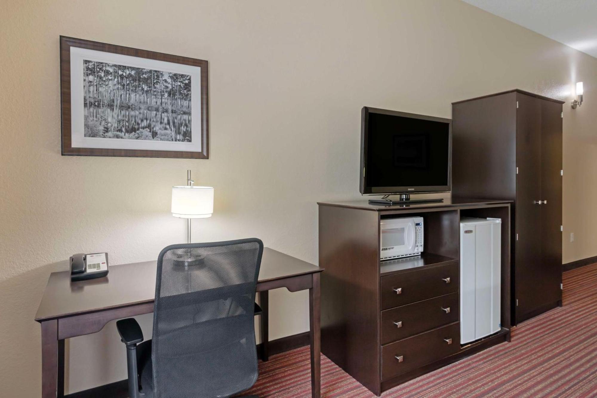 Best Western Plus Bradbury Inn And Suites Waycross Exterior foto