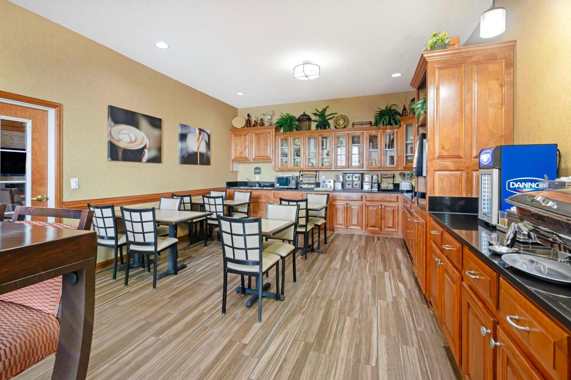 Best Western Plus Bradbury Inn And Suites Waycross Exterior foto